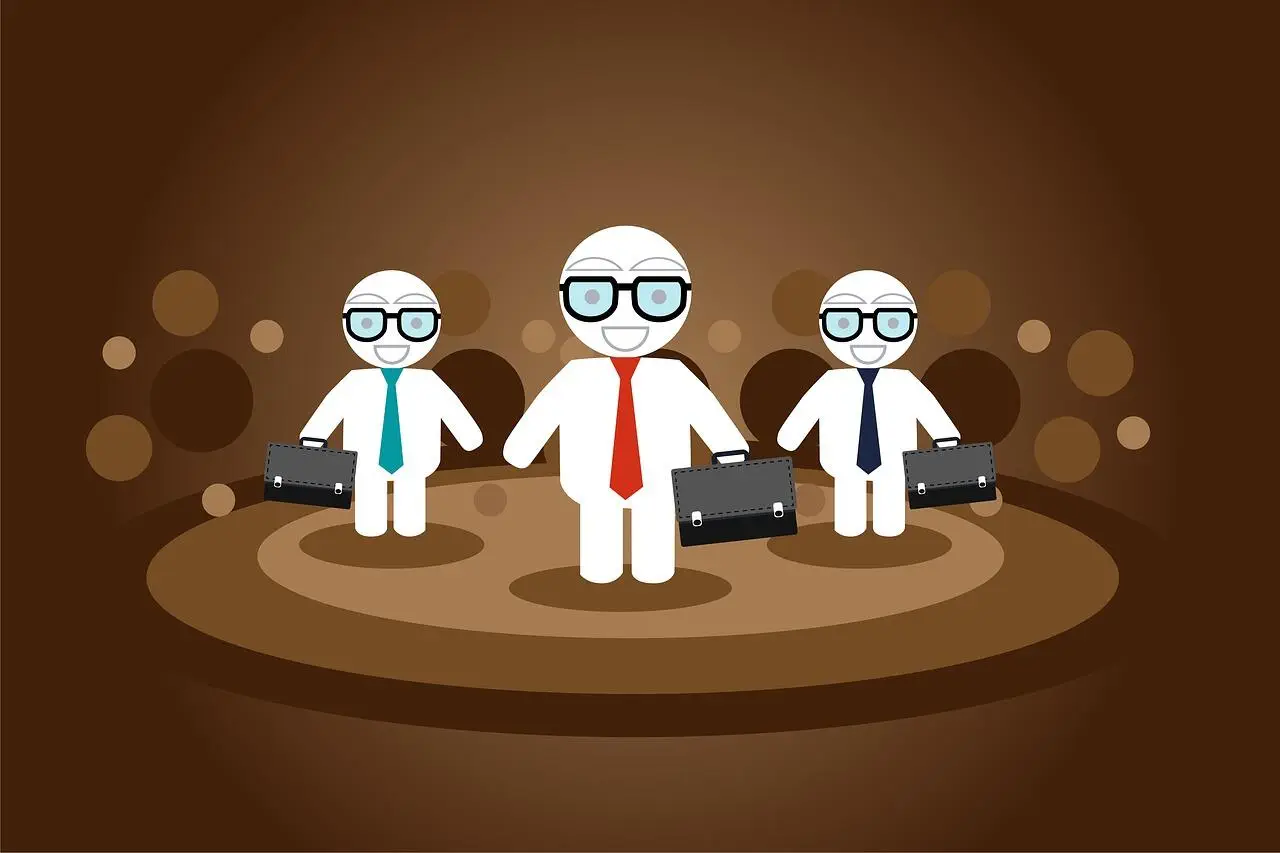 Tres ejecutivos de negocios con maletines, listos para el éxito en ventas.